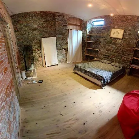 דירה De 2 Chambres Avec Jardin Clos Et Wifi A Bastia בסטיה