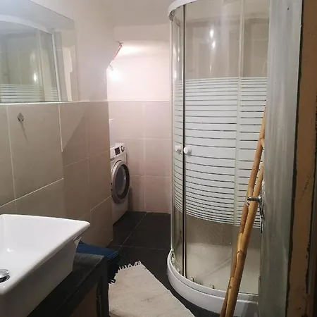 De 2 Chambres Avec Jardin Clos Et Wifi A Bastia شقة *